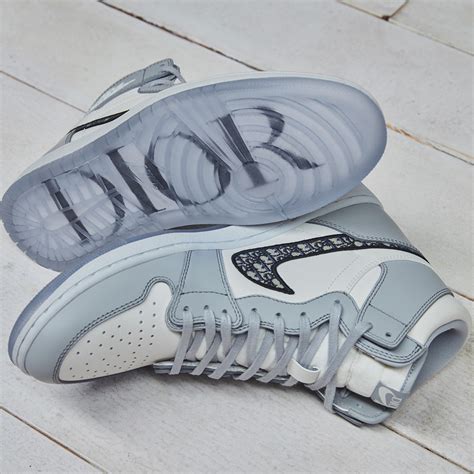 jordans dior shoes|dior shoes jordan bottom.